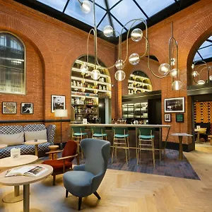 Les Capitouls Centre - Handwritten Collection Toulouse
